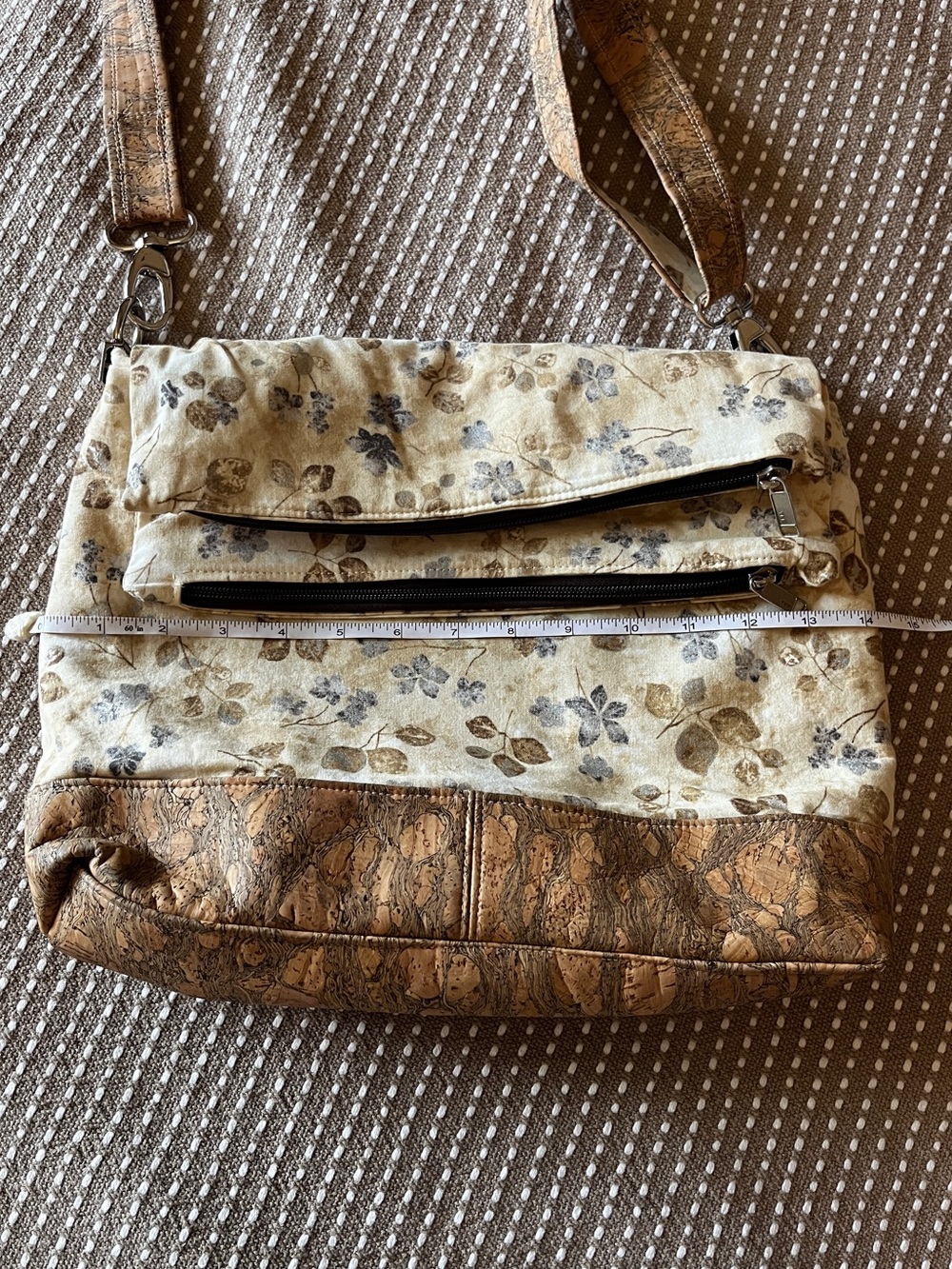 Cottagecore Woodland Fabric & Cork Bag - Picture 8 of 12